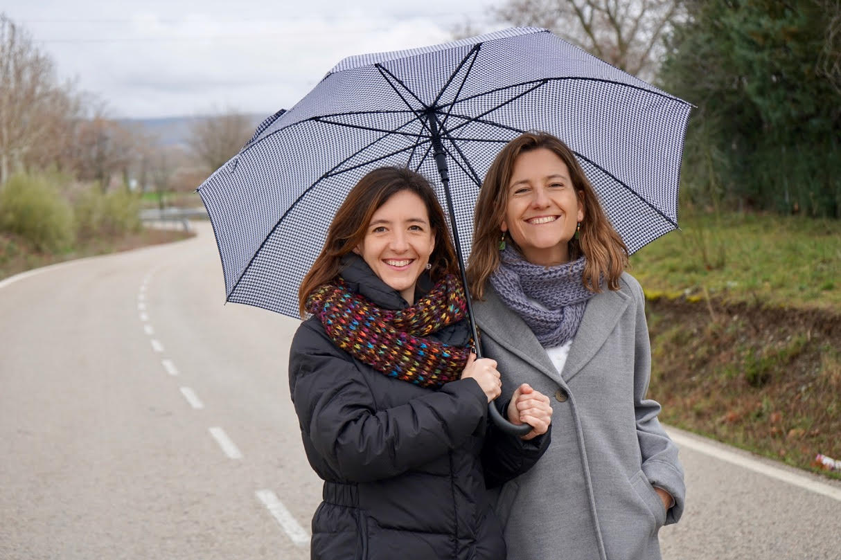 Cristina y Pilar | Familiae Psicología | Madrid y Santiago